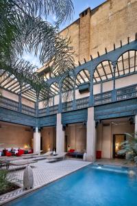 Bazén v ubytování Hotel & Spa Dar Bensouda nebo v jeho okolí