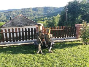 Photo de la galerie de l'établissement Family Hotel Lipite, à Tipchenitsa