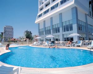 Foto da galeria de Blue Garden Hotel em Antalya