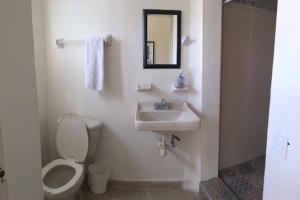 Ванна кімната в Hostal Bucerias