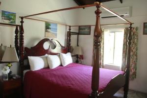 Кровать или кровати в номере Gem Holiday Beach Resort