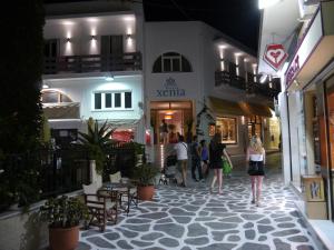 الضيوف المقيمون في Xenia Hotel