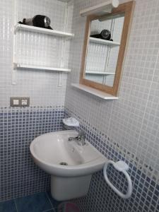 Kúpeľňa v ubytovaní Apartamento fuerte 1 + 5 fotografií