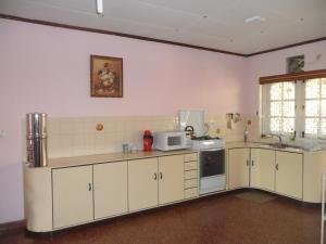 Kuchyň nebo kuchyňský kout v ubytování Mount Mary Inn