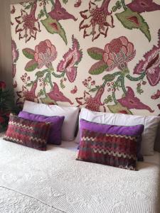Posteľ alebo postele v izbe v ubytovaní Hotel Ginebra