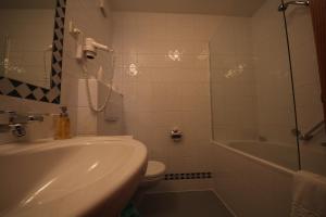 Kúpeľňa v ubytovaní Hotel Garni Lärchenhof