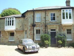 Afbeelding uit fotogalerij van Woodcliffe Holiday Apartments in Ventnor