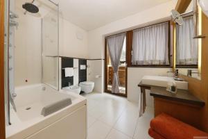 Koupelna v ubytování MOTA hotel