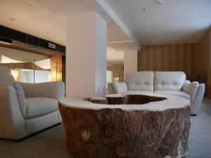 Hotel Berane的休息区
