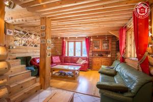 Svetainės erdvė apgyvendinimo įstaigoje Le Chalet de la Vanoise