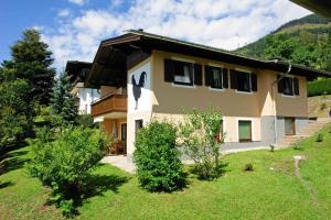 Nespecifikovaný výhled na hory nebo výhled na hory při pohledu z apartmánu