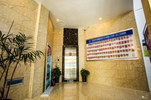 Fotografija u galeriji objekta 东玉楼大酒店Zhangjiajie Dong Yu Lou Hotel u gradu Džangđađe