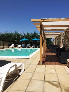 A piscina localizada em La Masseria ou nos arredores