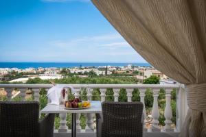 Balkón nebo terasa v ubytování Hotel Matheo Villas & Suites
