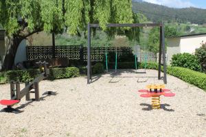 Plac zabaw dla dzieci w obiekcie Hotel Montero