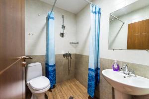 Baðherbergi á Guest House 15