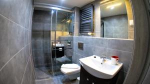 Kúpeľňa v ubytovaní Apartamenty Karkonoskie