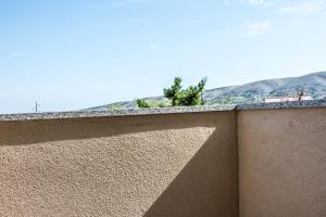 Nespecifikovaný výhled na hory nebo výhled na hory při pohledu z apartmánu