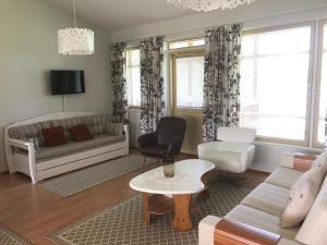 TV a/nebo společenská místnost v ubytování Ranua Lapland Apartment