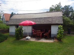 The building in which the holiday home is located