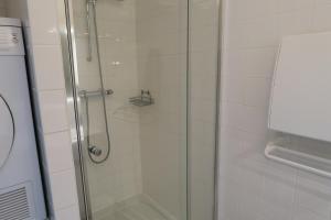 Et badeværelse på Apartment Location Les balcons de La Mauselaine + 7 billeder