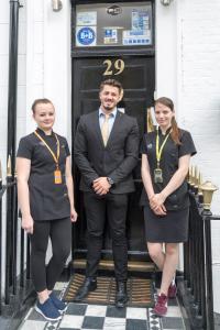 Afbeelding uit fotogalerij van Chester Hotel in Londen