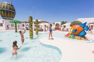 Gallery image of Grand Palladium Palace Ibiza Resort & Spa- All Inclusive in Playa d'en Bossa