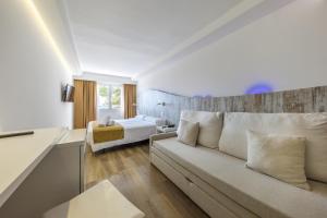 Część wypoczynkowa w obiekcie Welikehotel Triton Beach