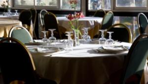 Restaurace v ubytování Il Gelso Bianco + 2 fotografie