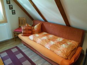 Posezení v ubytování Ferienwohnung Zum Heuschober