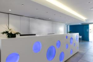 Hol lub recepcja w obiekcie Welikehotel Triton Beach