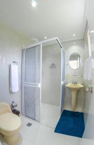 Vonios kambarys apgyvendinimo įstaigoje By The Sea Guest House
