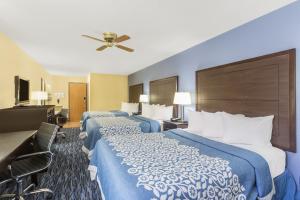 Letto o letti in una camera di Days Inn by Wyndham Moab