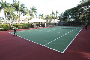 Attività di tennis o squash presso il resort o nelle vicinanze