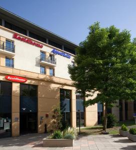 Budova, kde se aparthotel nachází