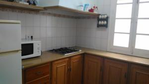 Kuchnia lub aneks kuchenny w obiekcie Casa Rural El Sendero