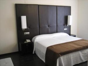 Gallery image of Hotel Diego's in Cambrils