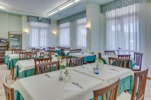 Restaurace v ubytování Hotel Austria