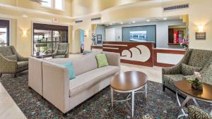 Φωτογραφία από το άλμπουμ του Best Western Plus Deerfield Beach Hotel & Suites σε Deerfield Beach