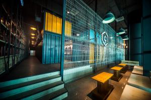 Imagine din galeria proprietății CapsuleTransit Landside - Airport Hotel - Public Area - Gateway KLIA T2, Lvl 1 în Sepang