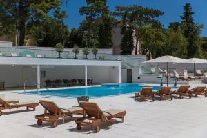 Bazén v ubytování Boutique Hotel Esplanade nebo v jeho okolí