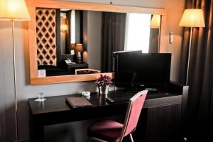 TV a/nebo společenská místnost v ubytování Hotel Doro City