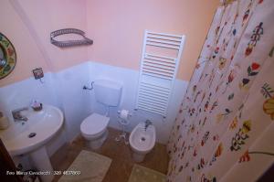 A bathroom at Il Bosso di Toscana