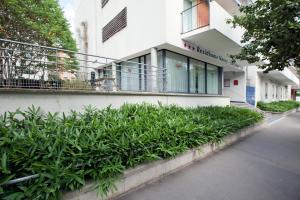 Budova, kde se aparthotel nachází