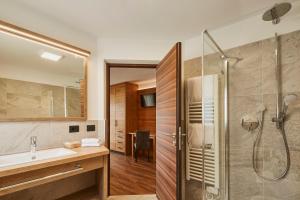 A bathroom at Residence La Selva
