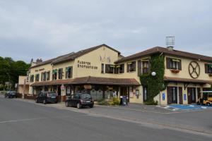 Afbeelding uit fotogalerij van Auberge Champenoise in Moussy