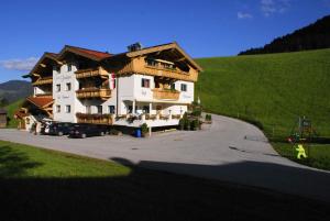 Rakennus, jossa guesthouse sijaitsee