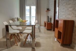 Posedenie v ubytovaní Apartamento Ulises Suite 2