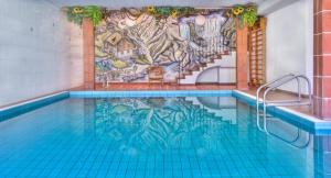 The swimming pool at or close to Sonnen Residence