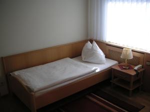 Postel nebo postele na pokoji v ubytování Pension Weber